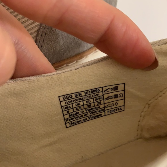 Ugg Australia Adley Stripe slip on sneakers - Picture 7 of 8